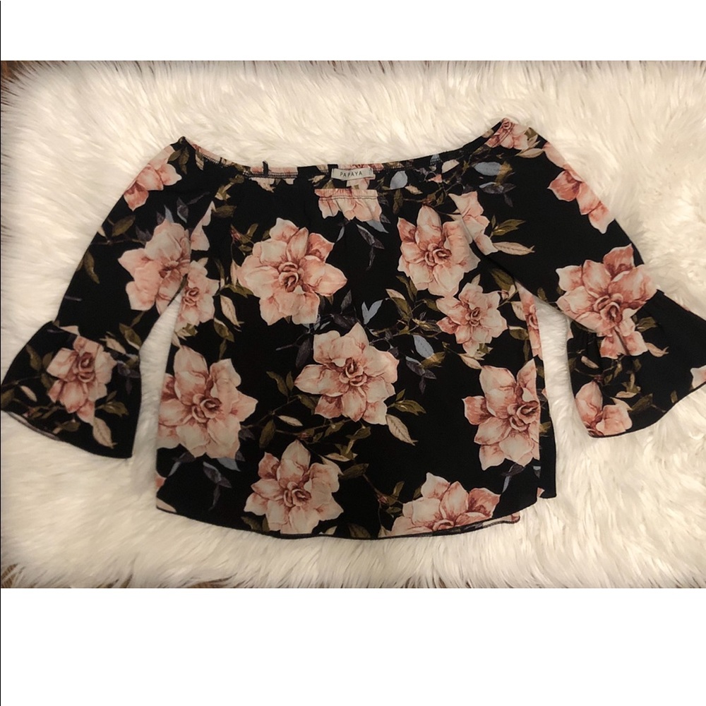 Off the shoulder floral print top✨ - Picture 1 of 5